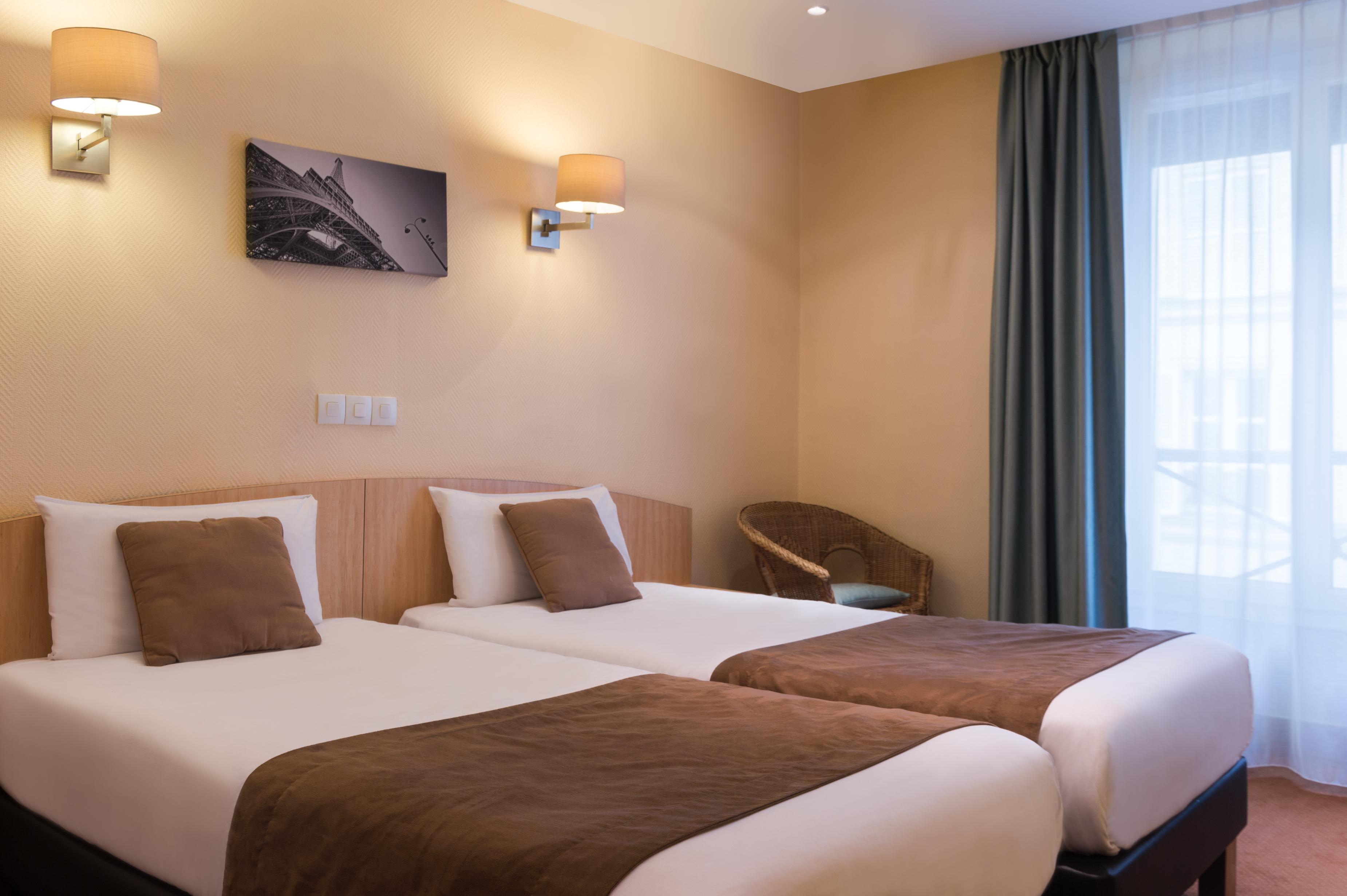 Hotel Kabanel By Happyculture Paris Exterior photo