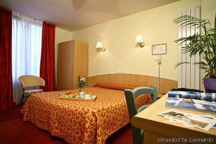 Hotel Kabanel By Happyculture Paris Room photo